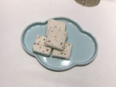 -阮大兴糕团(滨江宝龙店)