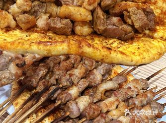 大连新开粑粑店 | 排队一小时吃上羊肉串