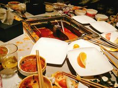 -海底捞火锅(关山保利店)