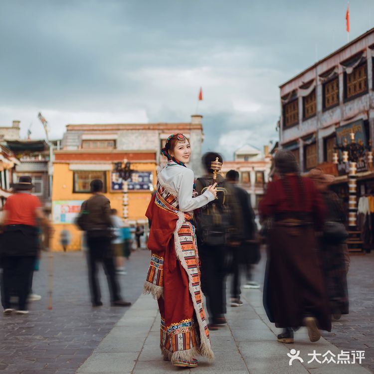 西藏-拉萨-来看八廓街藏服拍照如何！