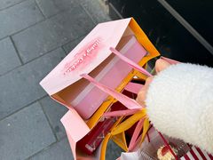 -红宝石·鲜奶小方·海派西点房(控江店)