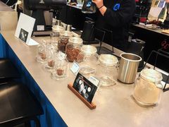 -COFFii&JOY(龙江新城市广场店)