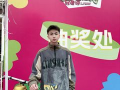 -王府井奥莱临潼小镇(临潼店)