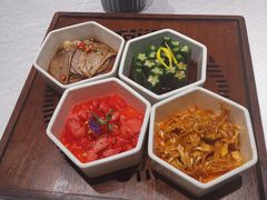 -王府井酒店(金桥港湾店)
