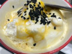 冰淇淋打蛋-堂屋糖水店(愚园店)