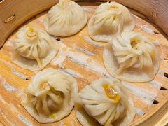 蟹黄鲜肉小笼-南翔馒头店(豫园店)