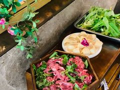 -贵府酸汤牛肉火锅·贵州老字号(飞山街店)