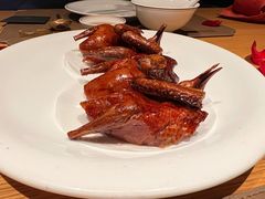 脆皮乳鸽-新荣记(西溪湿地店)