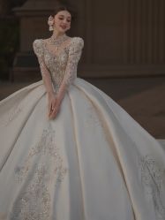 -不晚国际婚纱礼服