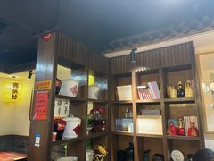 -蓝田九大碗民俗食府(蓝田店)