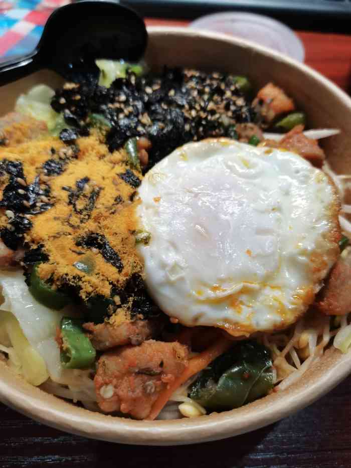 国王拌饭-"是一个外卖的店铺,没有吃饭的地方,都是外.