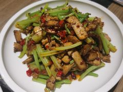 -建辉湖南土菜馆(南大街店)