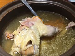-房县土本味土鸡汤特色餐厅(沌口店)