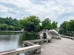 -绍兴东湖风景区