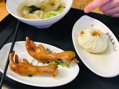 -凤起龙游老面包子(凯德晶品店)