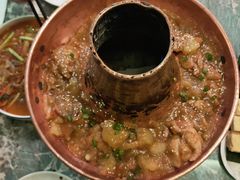 土司铜锅油焖鸡-浩海火烧云傣家菜(京广店)