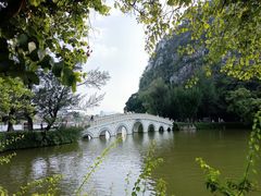 -星湖旅游景区七星岩