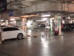 -利群海琴购物广场(商丘路店)