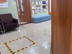 -茂菊口腔连锁(浦东南路店)