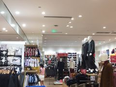 -优衣库(东莞汇一城店)