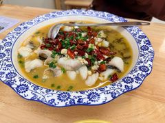 -禄鼎记·多口味酸菜鱼(白云万象汇店)