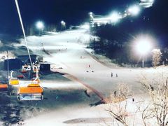-中旅松花湖滑雪场