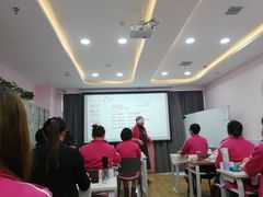 -爱月宝月嫂·育儿嫂(哈尔滨总店)