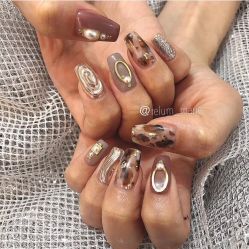 -摩睫+皮肤管理·科学美容中心