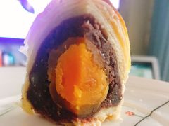 红豆蛋黄酥-BC烘焙伴手礼(新光天地店)