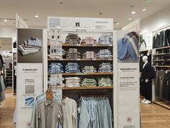 -优衣库(东莞汇一城店)