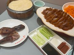 -梅利汴京烤鸭•开封豫菜地标店(东司门店)