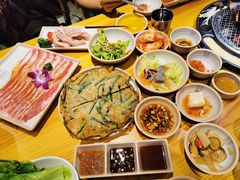 -喜来稀肉(北外滩白玉兰广场店)