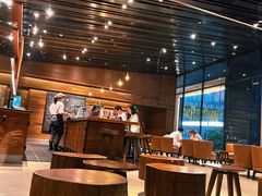 -星巴克臻选(广州高德置地秋广场店)