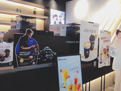 -瑞幸咖啡(深圳宝安机场国内到达厅店)
