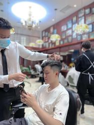 -尼特斯男士发型馆