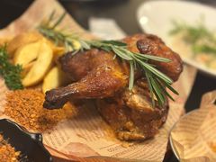 -mordew加州日记西餐&小酒馆(新天地店)