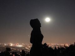 -鬼笑石后山停车场
