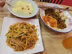 -大嘻咹biangbiang面(历史博物馆店)