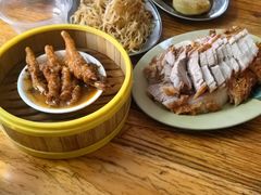 -洲心明记烧肉大粥(总店)