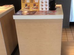 -麦当劳(政通路店)