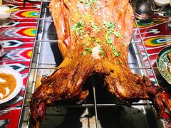 新疆烤全羊套餐-丝路香妃西域清真餐厅