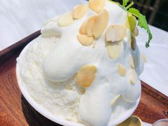 榴莲肉加榴莲芝士-丹礼糖甜品