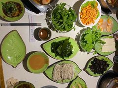 -一叶一世界•素食餐厅(环球中心店)