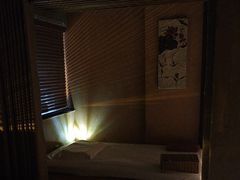 -泰·菩提树下[泰式按摩x精油SPAx肩颈头疗](新景店)