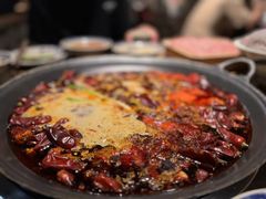 -旧街市鲜货老火锅(大光路店)