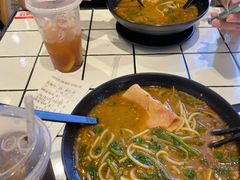 -肥汁米蘭香港米线(长宁来福士店)