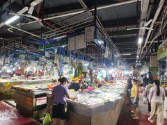 -三亚新鸿港水果一级批发市场