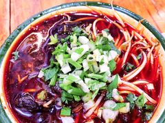 鸭血-拈签一笑黄牛肉辣卤串串