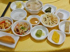 小吃十二件-龙抄手(春熙路总店)