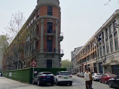 -巴公房子